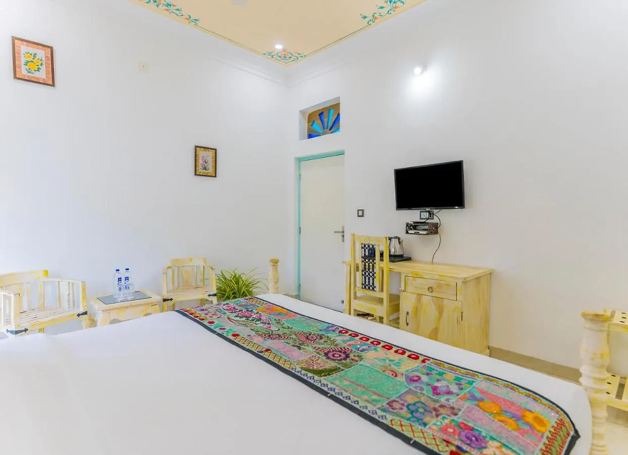 Saffronstays The Eyrie Udaipur 0*,