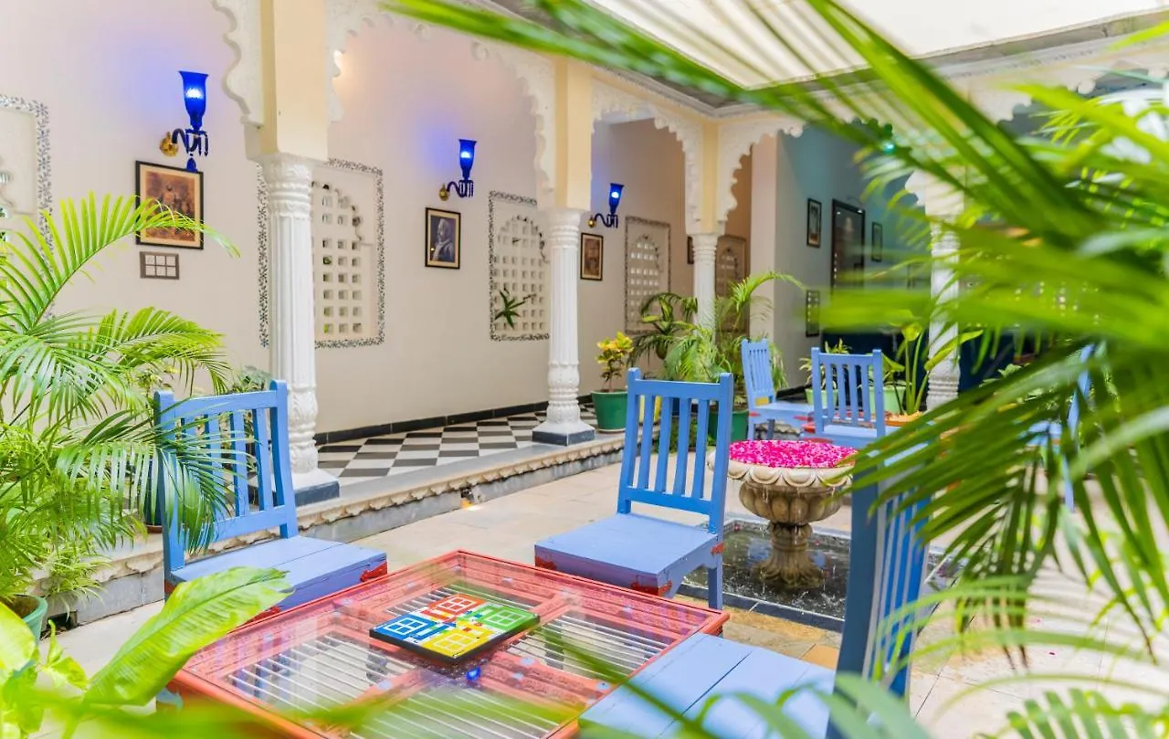 Saffronstays The Eyrie Udaipur Privatunterkunft